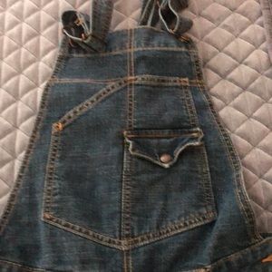 Levis overalls size 11